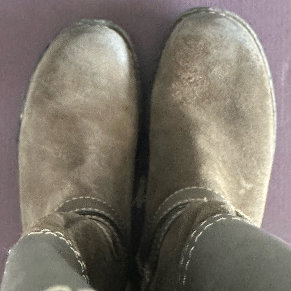 Clark’s Suede knee high boots - Picture 5 of 11